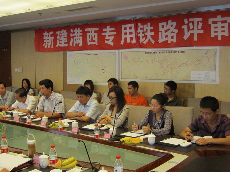 =�½��M��������������D�����F·�����(xi��ng)Ŀ